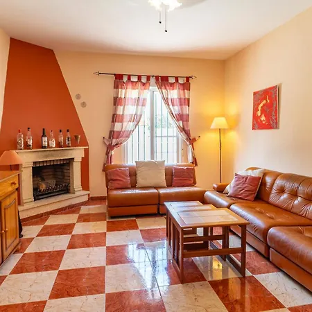 Holiday home Beautiful In Chiclana De La Fronter *