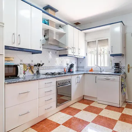 Beautiful In Chiclana De La Fronter Holiday home *