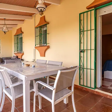 Holiday home Beautiful In Chiclana De La Fronter